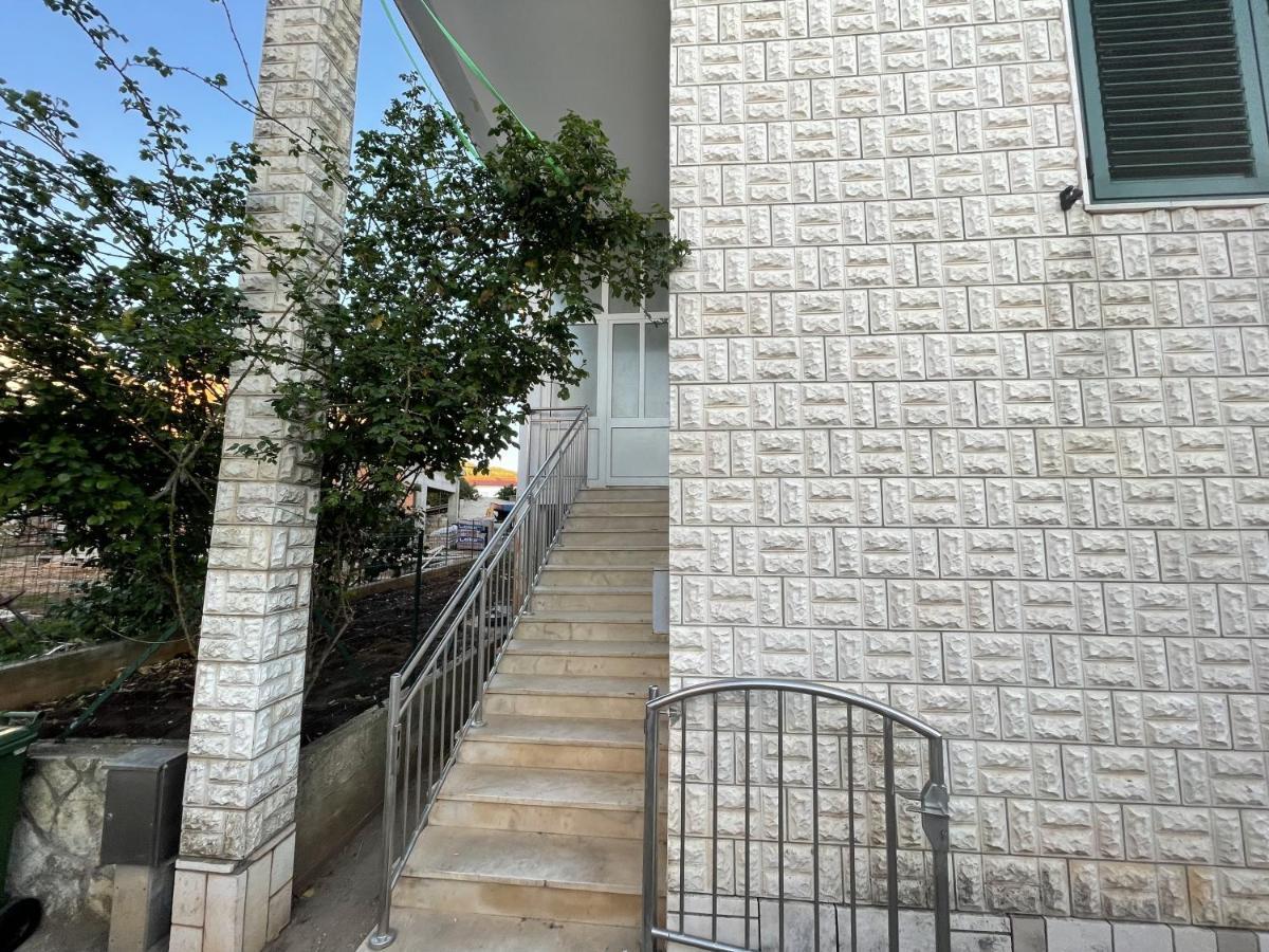 Apartments With A Parking Space Loviste, Peljesac - 19514 Exterior foto